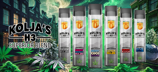 Kolja’s H3 Superior Blend Einweg Vapes exklusiv bei Dampf21 – HHC Vape mit 6 Sorten: Blue Haze, Cherry Kush, Lemon Haze, Silver Haze, Berry Coco Kush und Berry Ice Cream Haze. Bis zu 500 Züge, nikotinfrei, THC-frei, sofort einsatzbereit. Einweg E-Zigarette vom Hersteller Alibia GmbH, hergestellt in Deutschland. Jetzt Kolja’s H3 online kaufen und einzigartigen Geschmack erleben.